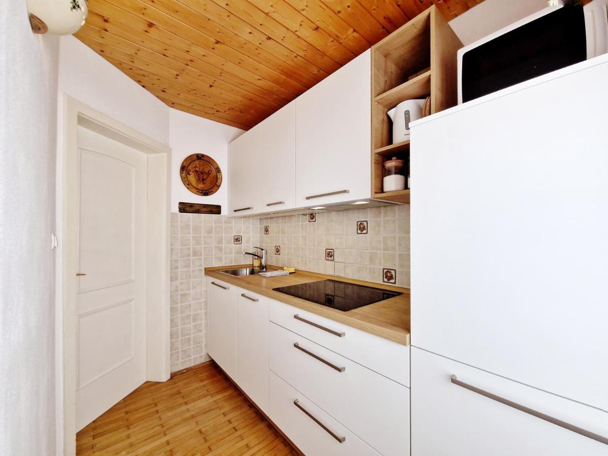 Guest House Vera Bled Bagian luar foto