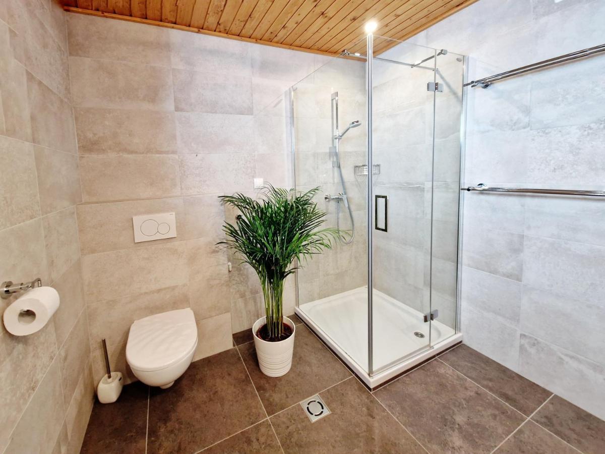Guest House Vera Bled Bagian luar foto