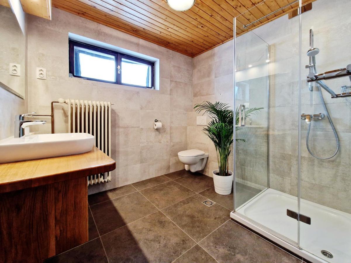 Guest House Vera Bled Bagian luar foto