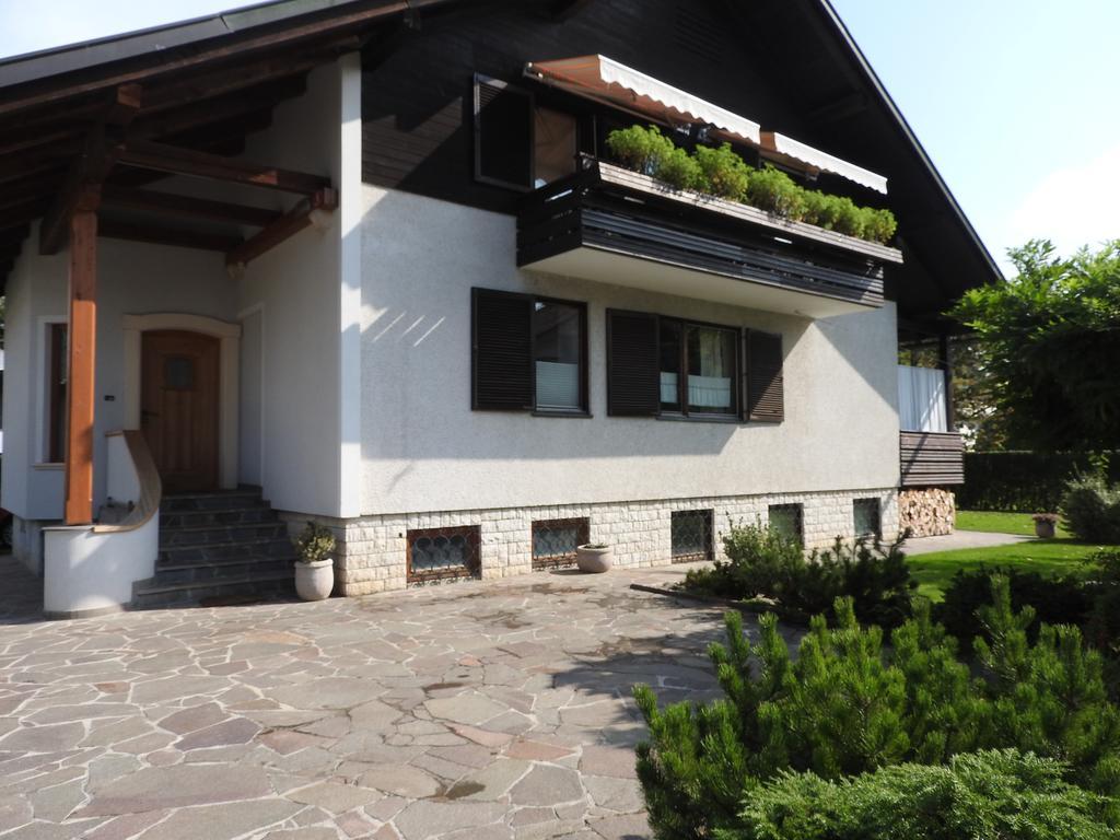 Guest House Vera Bled Bagian luar foto