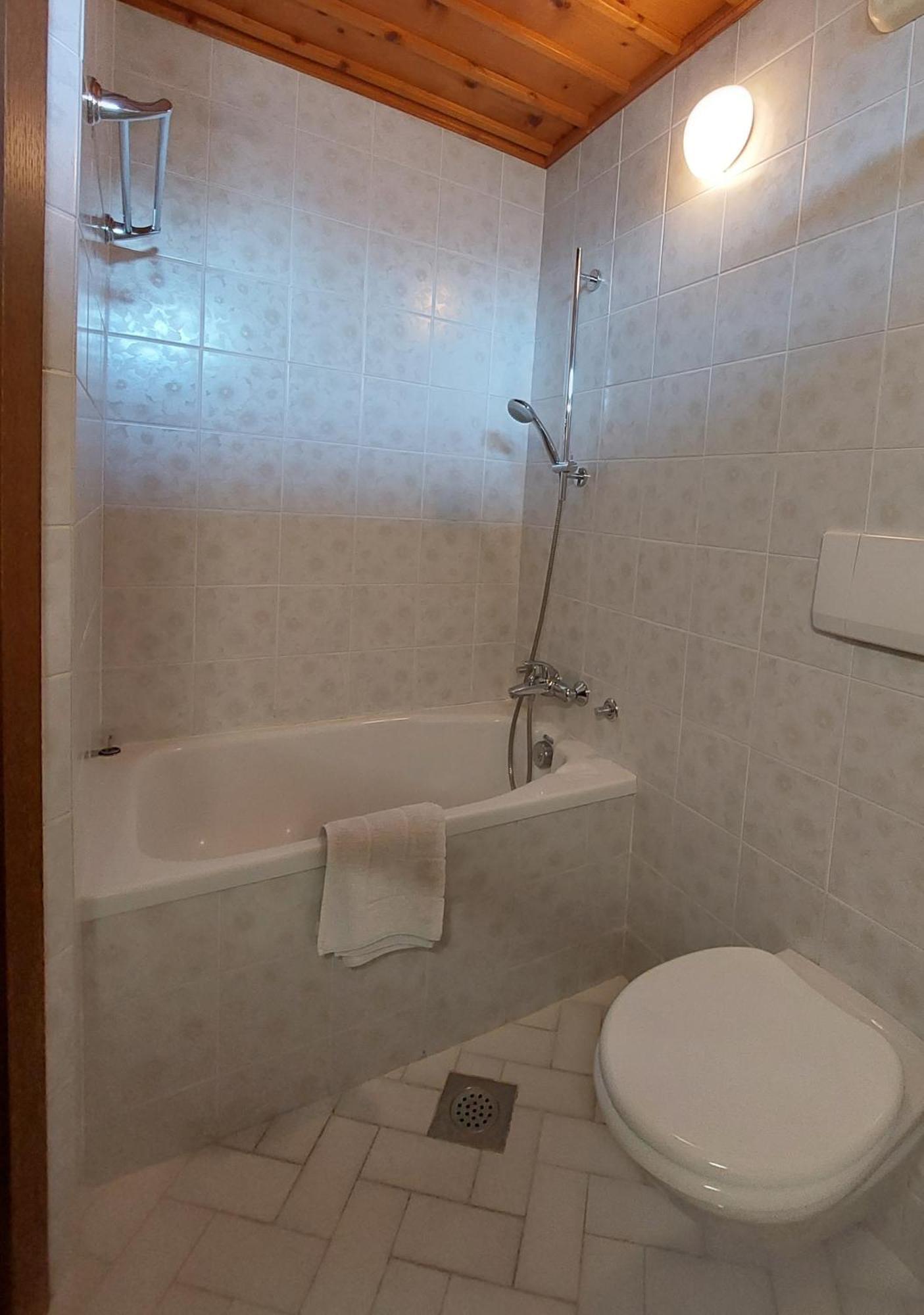 Guest House Vera Bled Ruang foto