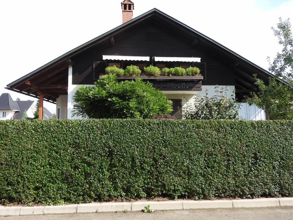 Guest House Vera Bled Bagian luar foto